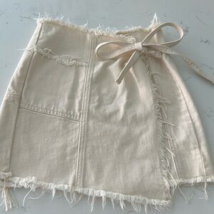 URBAN OUTFITTERS BDG OFF WHITE DENIM TAN CREAM WRAP SKIRT LIKE NEW XS